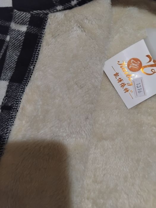 Рубашка и безрукавка женские