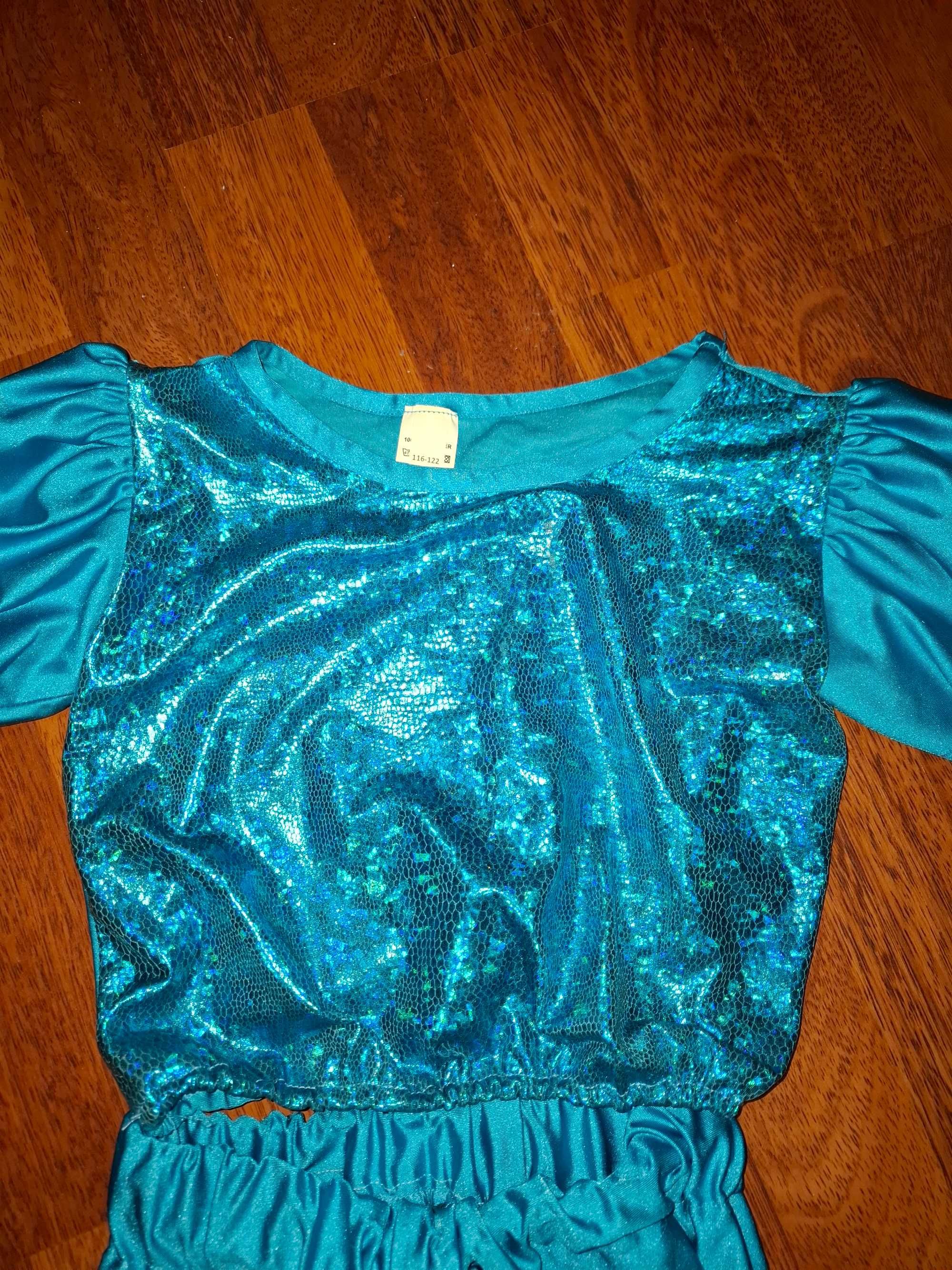 Costum dans fata 116-122