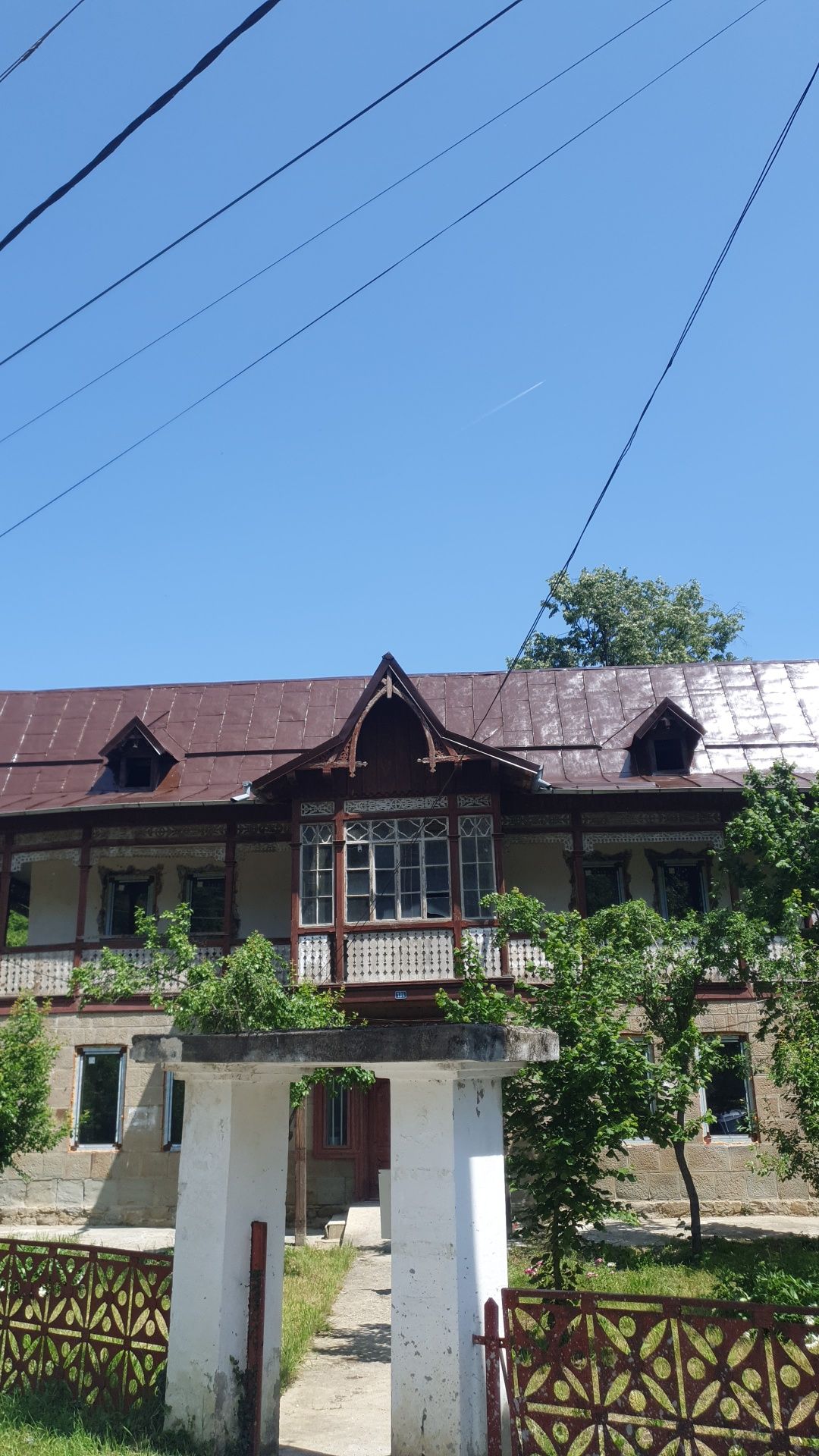 Vopsitorie acoperișuri Renovări acoperișuri
