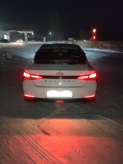 Обменяю на квартиру или продам хундай Элантру