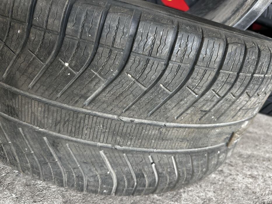 Зимни гуми Michelin Alpin 5 SUV Спорт пакет 305/40/20 и 275/45/20