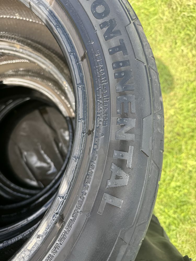 CONTINENTAL 4x4 contact 255/50/19