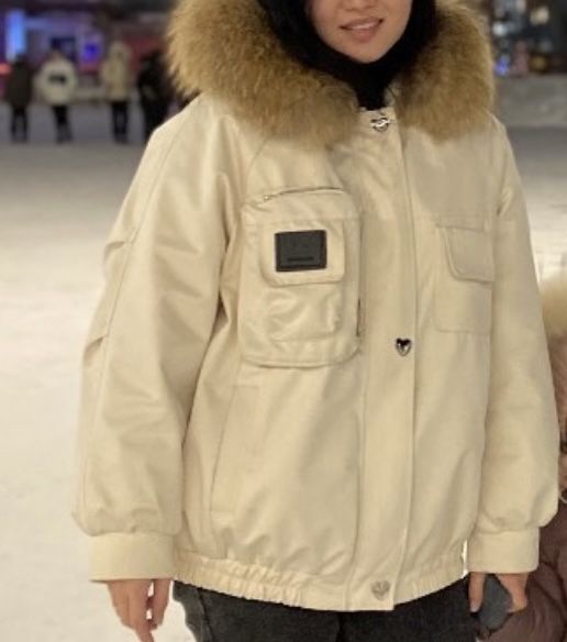 Парка белая , зимняя