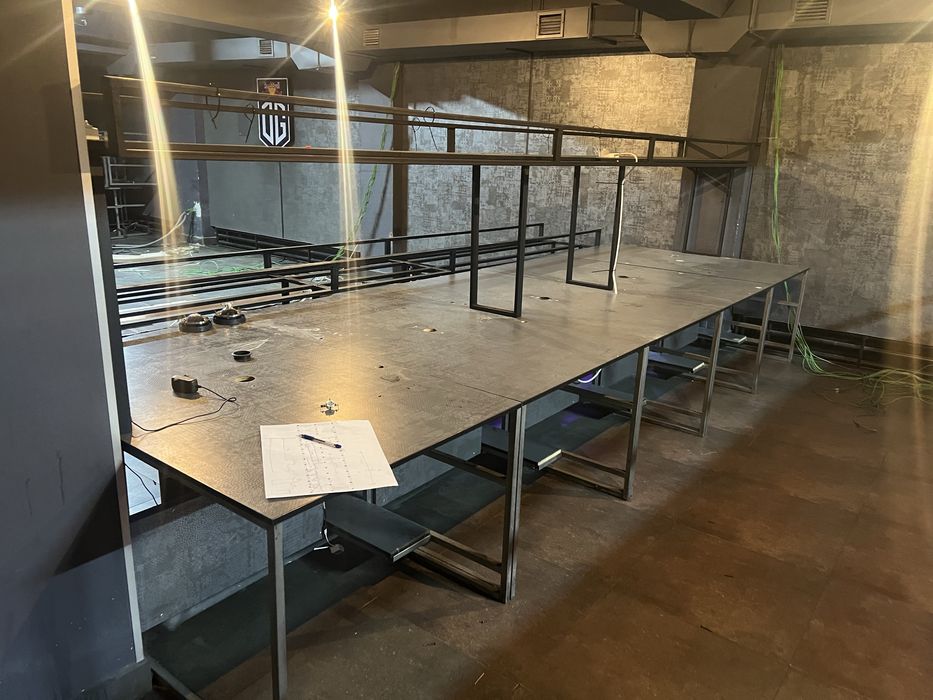 Продается компьютерный столы