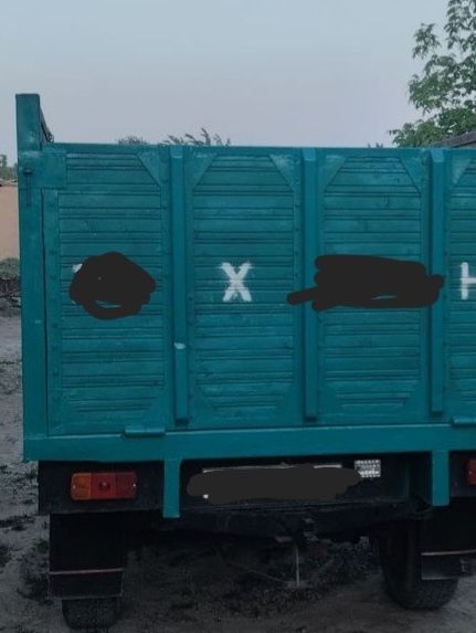 UAZ сотилади 1991 йил