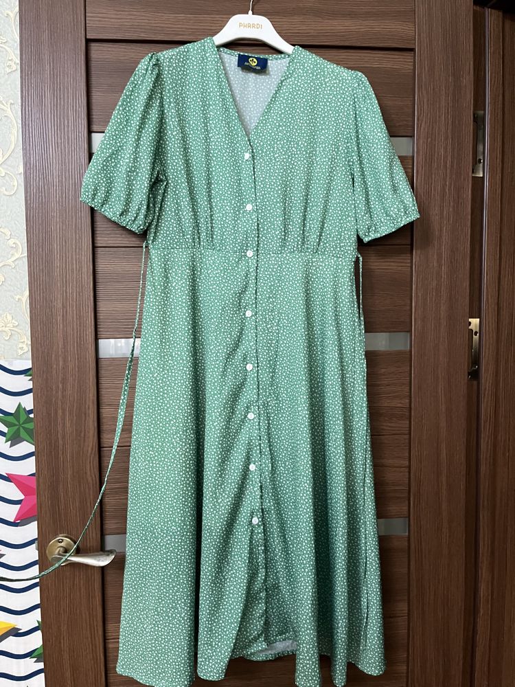 Платье женское по фигуре от NewYorker