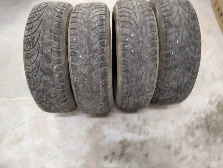 Продам резину.