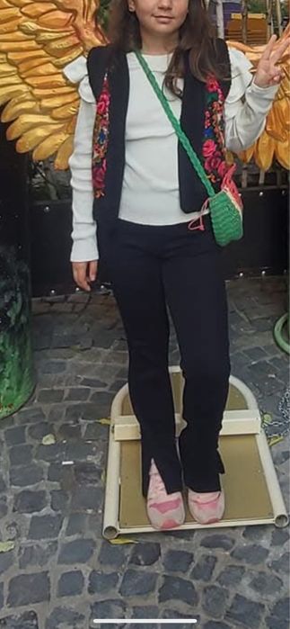 Cojoc bundita 7-10 ani