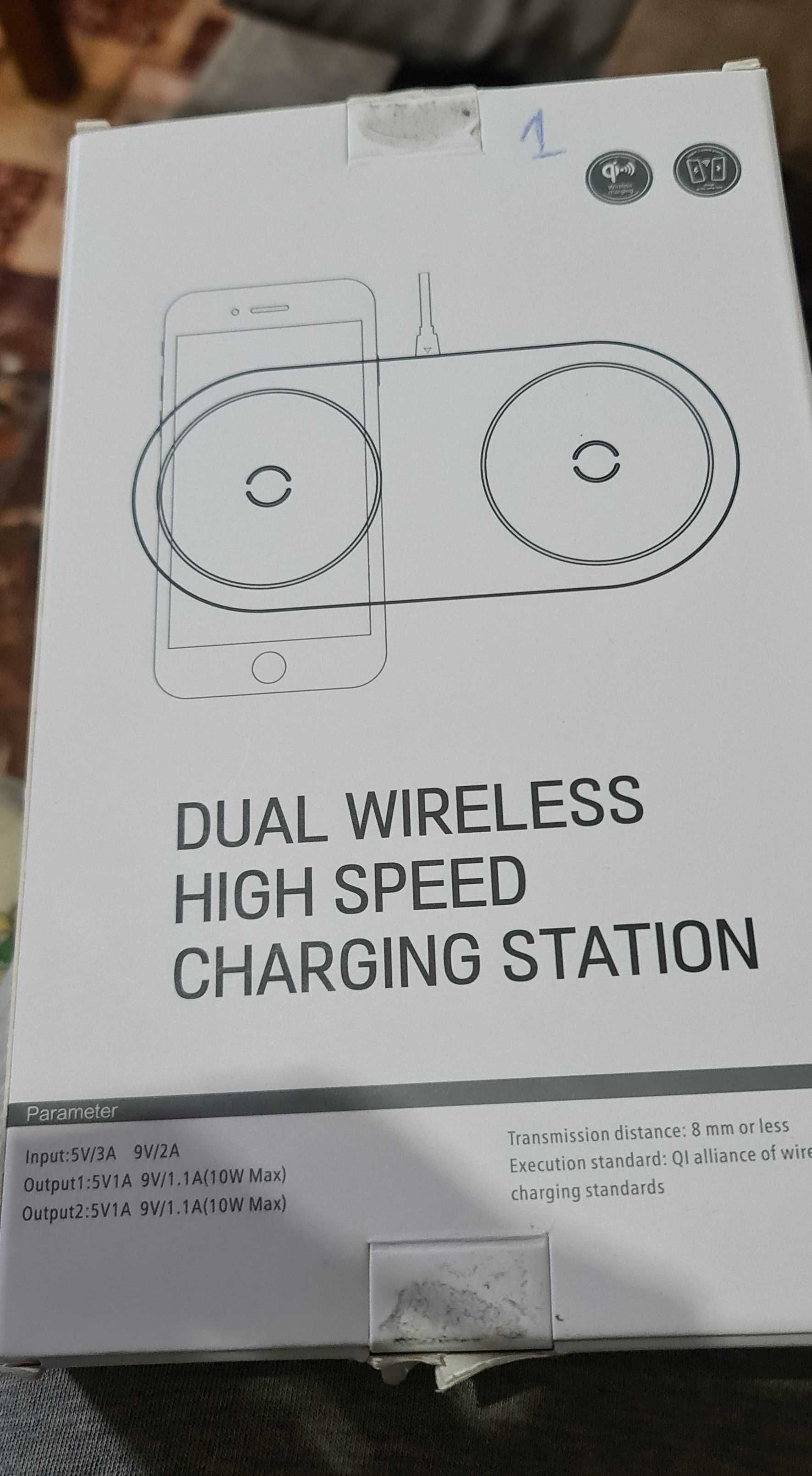 Incarcator Dual Wireles High Speed/Charging Station