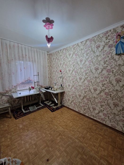 3 хонали квартира ижарага берилади! Тенис корт. 5чи оиливи поликлиника