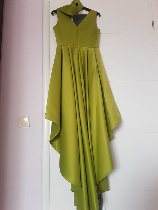 Vand rochie de ocazie