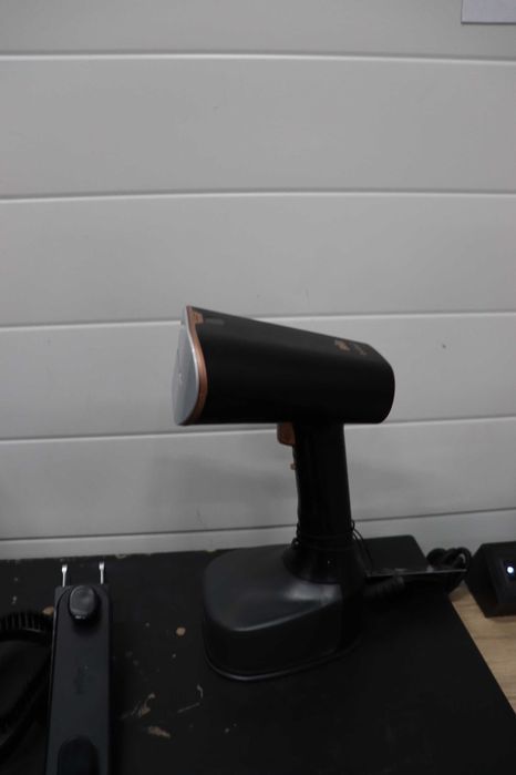 Верикална ютия Braun QuickStyle7 GS7077BK FreeGlide 3Dтехнология,1600W