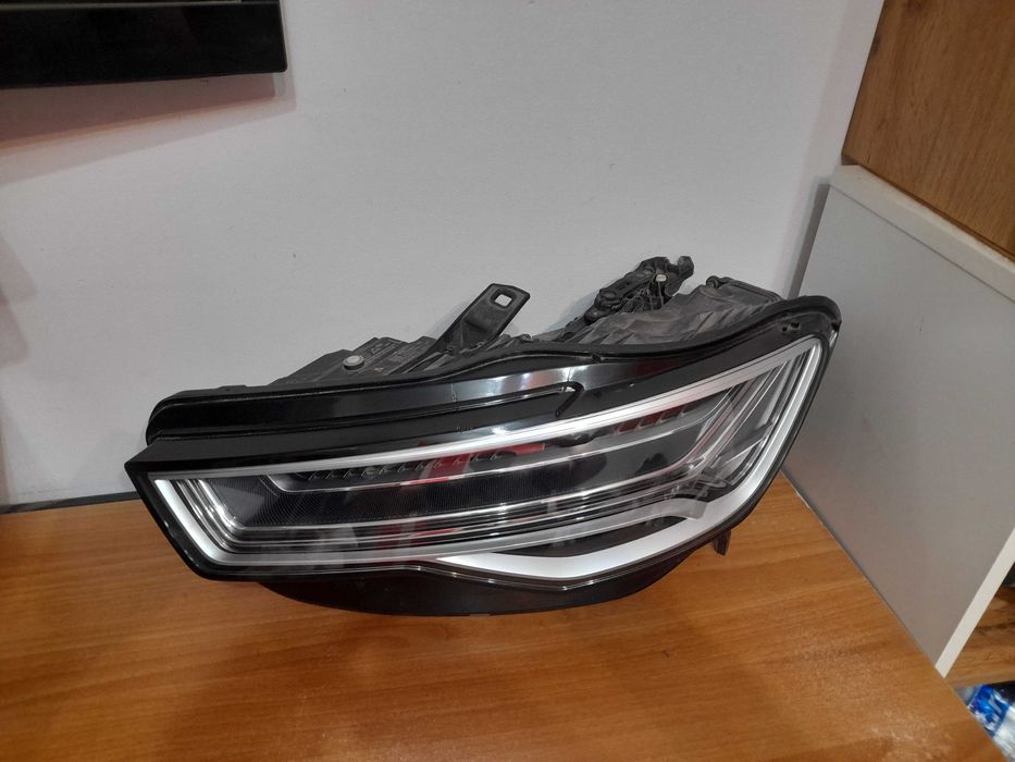 Far stanga Matrix 4g0941035 audi a6 c7 ultra