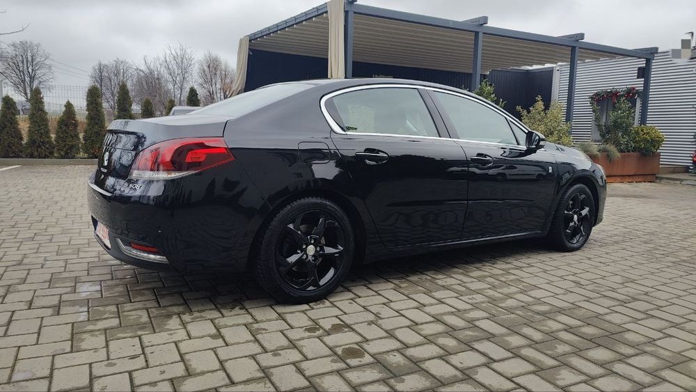 Peugeot 508 hybrid 4x4