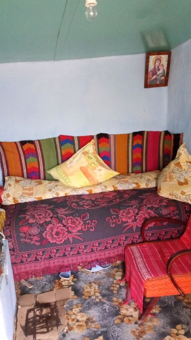 Casa batrănească de vânzare 3 camere