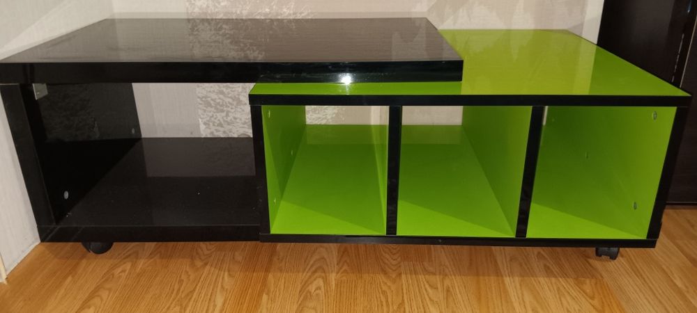 Масивна холна маса
