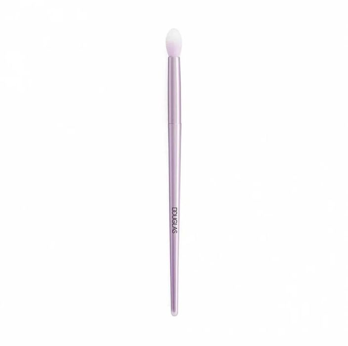 Douglas colored blender eye Brush Nº204