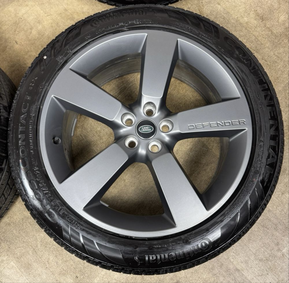 Jante Land/Range Rover Defender R22 Originale Continental 2024 99%