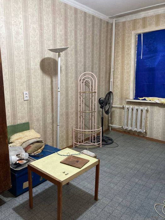 ЮА  3. 4/3/4. Рядом Мегапланет, метро