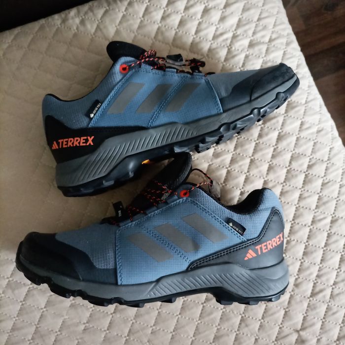 Зимни обувки Adidas Terrex