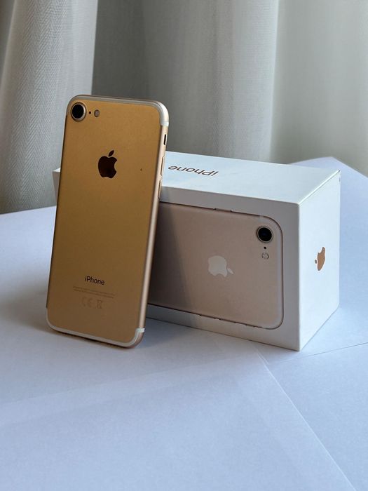 Продам         Iphone 7/32 gold