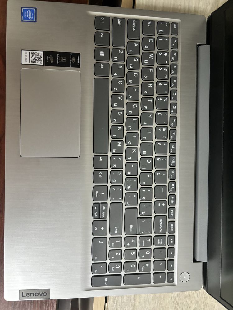 Ноутбук Lenovo IdeaPad3 15igl05