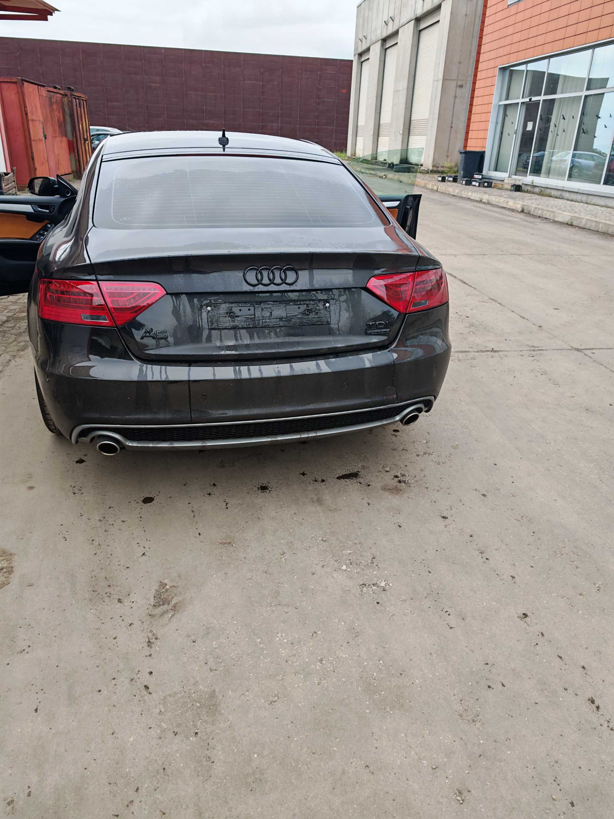Audi A5 На части