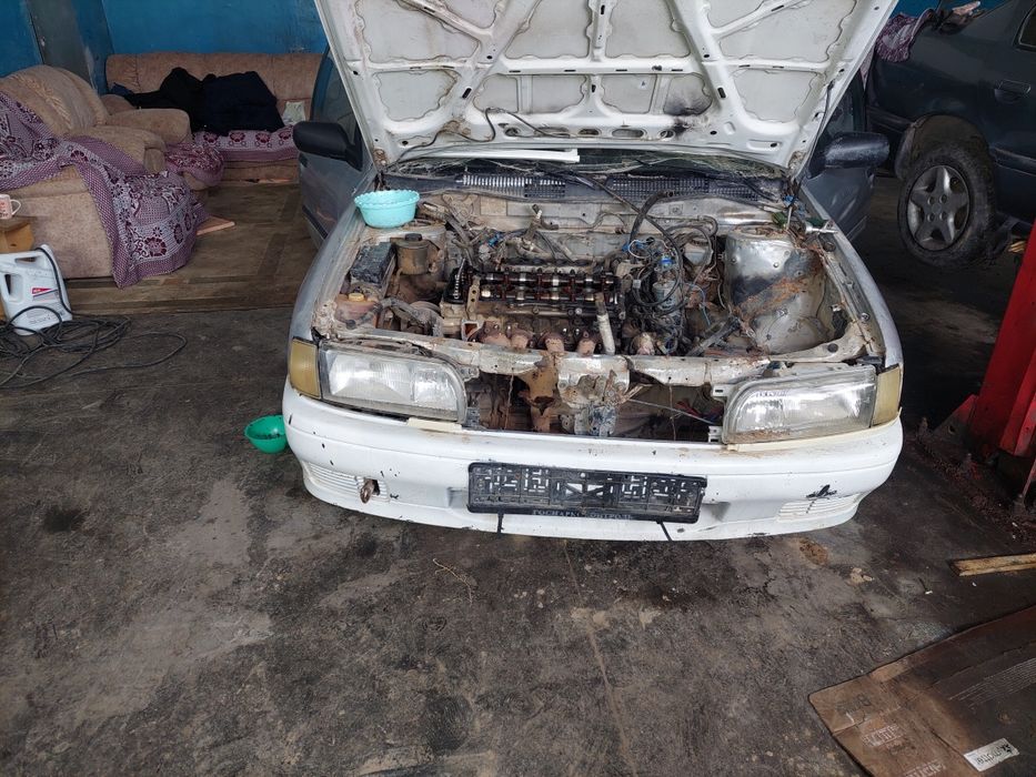 Продаётся по запчастям ниссан примера