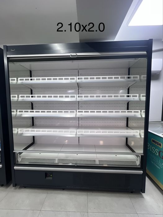 Витринали холоделник сотилади 2000$
