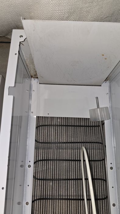 Dozator apa Cumpana+4 bidoane, stare impecabila