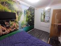 Închiriez apartament cu 2 camere