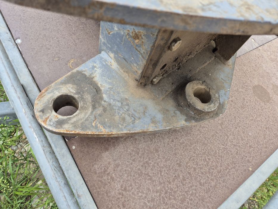 Vand picon/ciocan hidraulic buldoexcavator Caterpillar