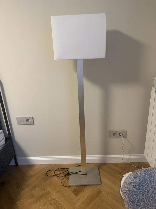 Подова лампа Ikea