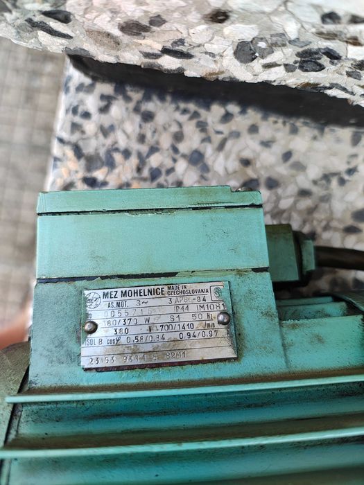 Трифазни електромотори