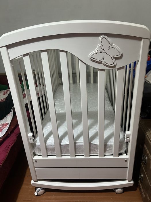 Продам  детскую кррватку