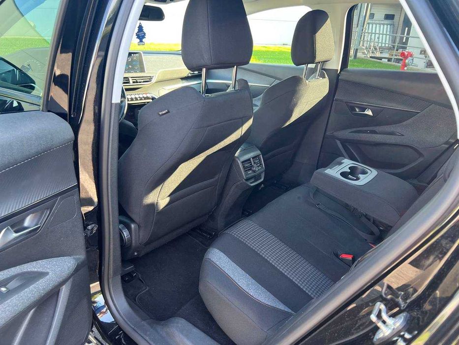 Peugeot 3008 1.5 Diesel 130 CP - 2018 / Automat / Bord Digital