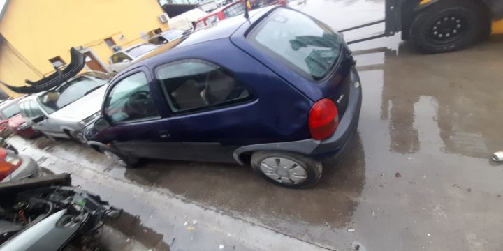 Vas lichid parbriz Opel Corsa  seria
