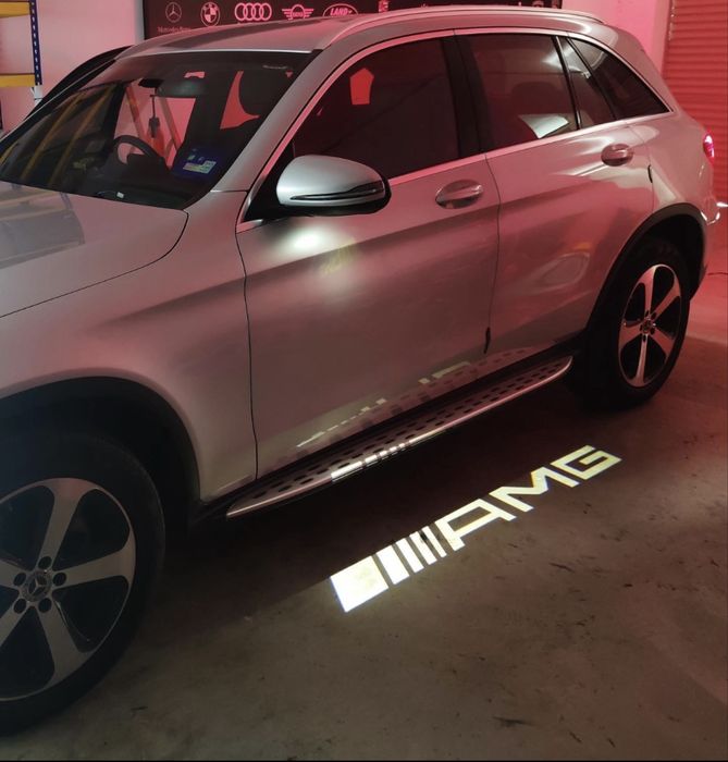 Посрещащи LED лого прожектори за врати Mercedes BMW Audi Dodge Lexus