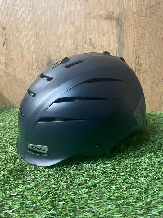 Casca ATOMIC mărime 55-59