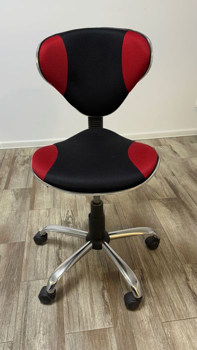 Scaun ergonomic, inaltime si spatar reglabil