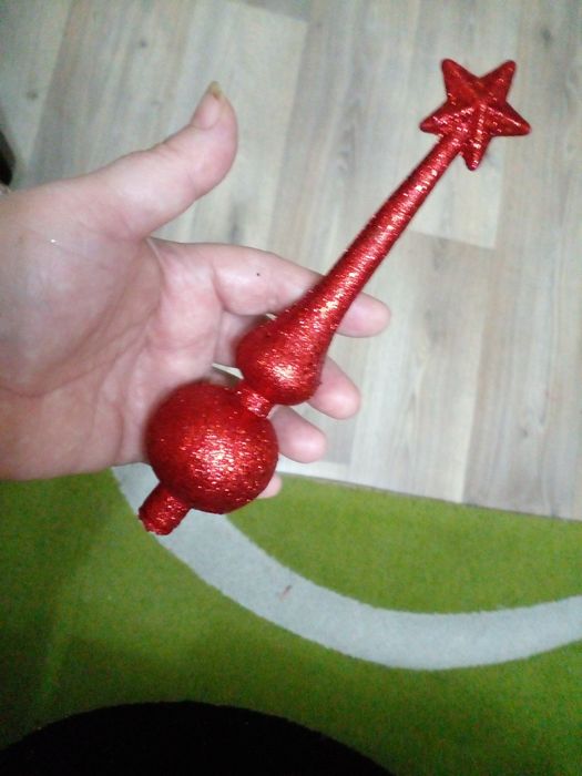 Макушка на ёлку.  Игрушки