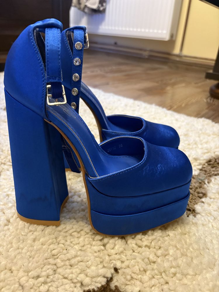 Pantofi platformă satin albastru electric