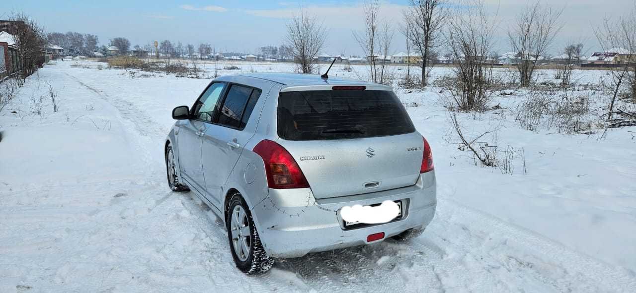 Продам! Suzuki Swift машина