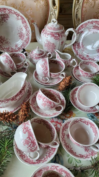 Голям сервиз за хранене и кафе за 12 човека Villeroy & Boch