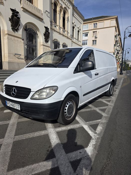 Vând Mercedes Vito 2,2 TDI  2008