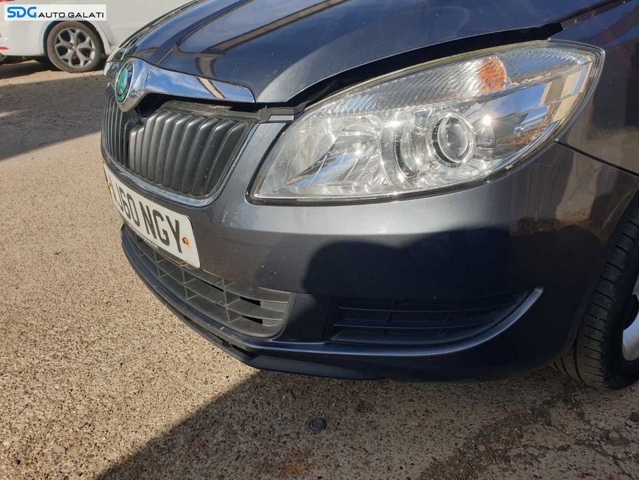 Bara Spoiler Fata Skoda Fabia 2 Facelift 2010 - 2014 Culoare 9153 [C2052]