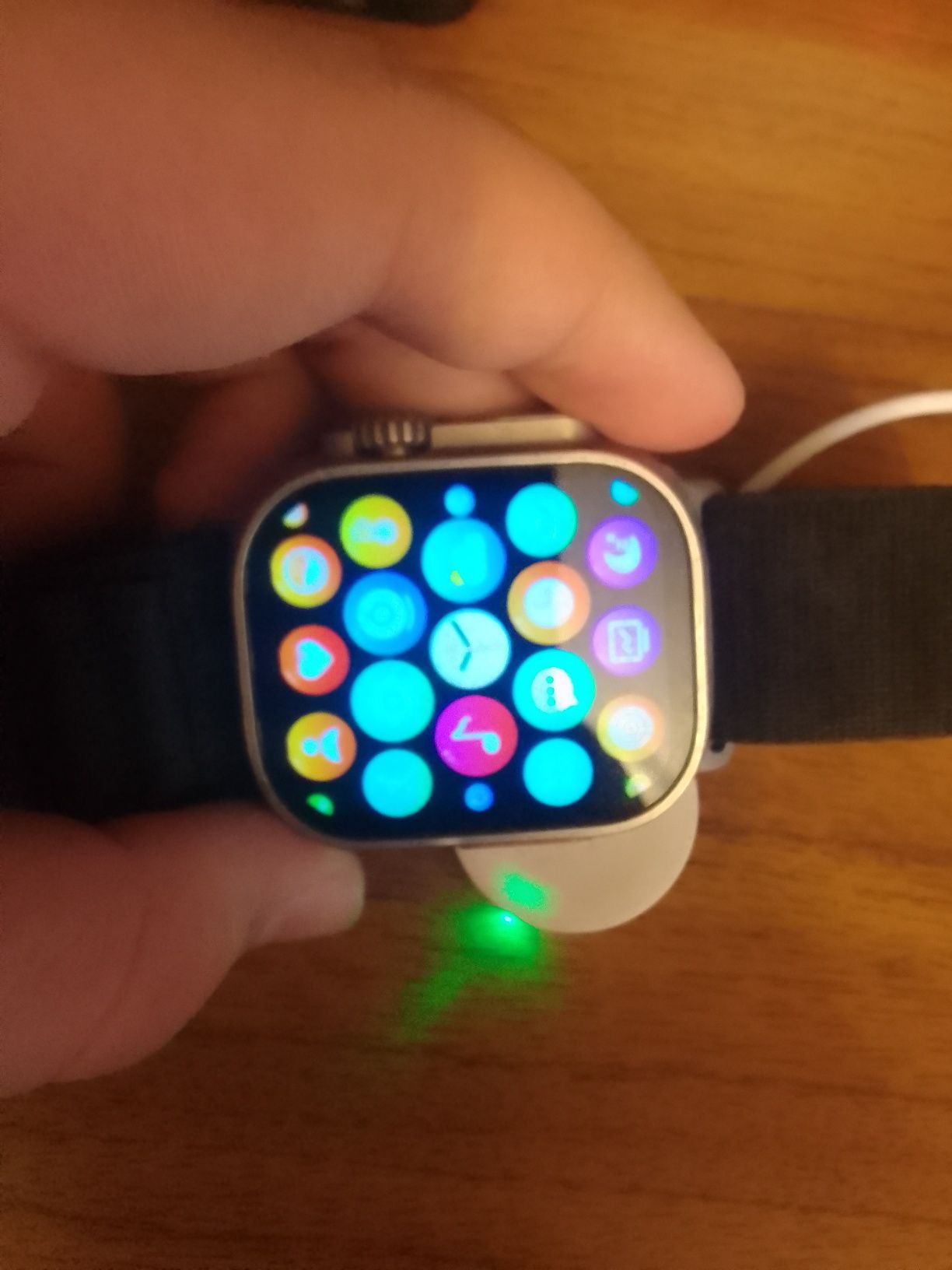 Smart watch. Ishlidi