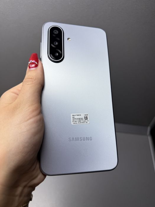 Samsung Galaxy A17 чисто нов