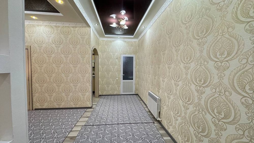 новастройка 2 хона 3 этаж Вокзалда жойлашган, Агентство