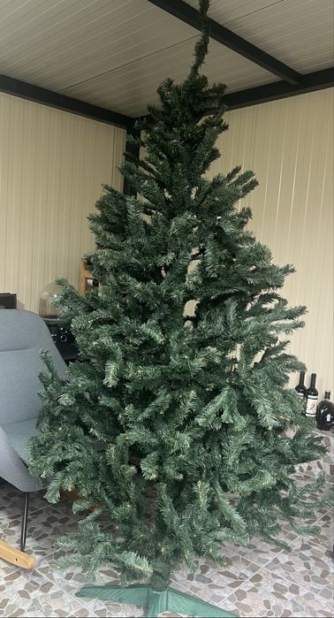 Brad artificial Craciun